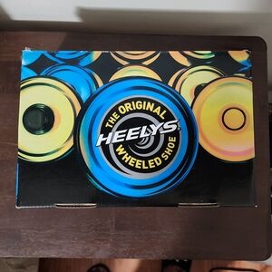 Worn 3xs Heelys Black Flame Kids Sneakers